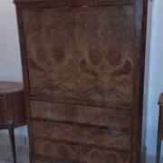 Antiquités sécrétaire, petit meuble de bureau et tapis