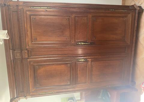 Antiquités armoire