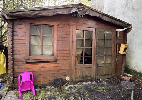 Bricolage cabanon de jardin