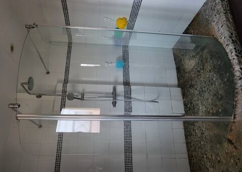Bricolage ensemble salle de bain