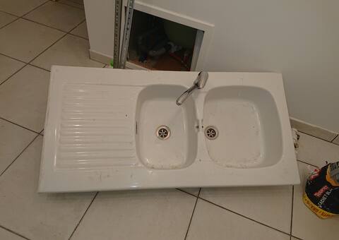 Bricolage un evier gres emaillé 120x60  et une hotte