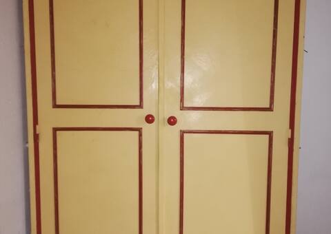 Bricolage double portes de placard