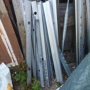 Bricolage montant et rails