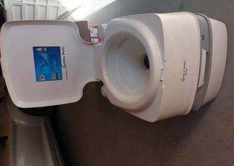 Camping wC Campa Potti