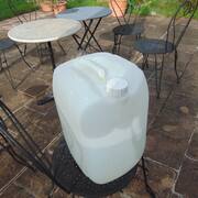 Divers bidons 35 litres