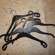 Divers lot cintres enfants