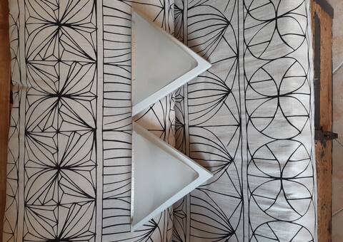 Divers appliques murales blanches