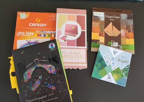 Divers papiers pour origami