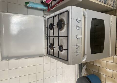 Electroménager gaziniere 4 feux