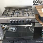 Electroménager cuisinière 5 foyers