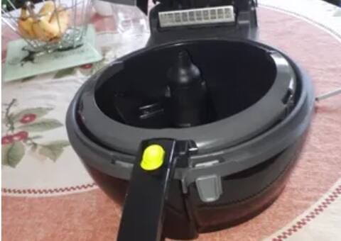 Electroménager friteuse sans huile SEB Actifry