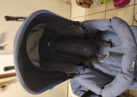 Equipements pour Bébé, Enfants, Puériculture poussette Chicco trois en un