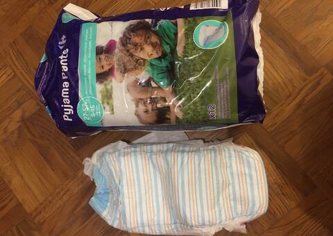Equipements pour Bébé, Enfants, Puériculture lot de couches 27-57 kgs pyjama pants 8-15 ans