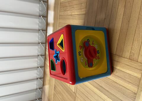 Equipements pour Bébé, Enfants, Puériculture jeu de formes géométriques et petits vêtements, nid d’ange…