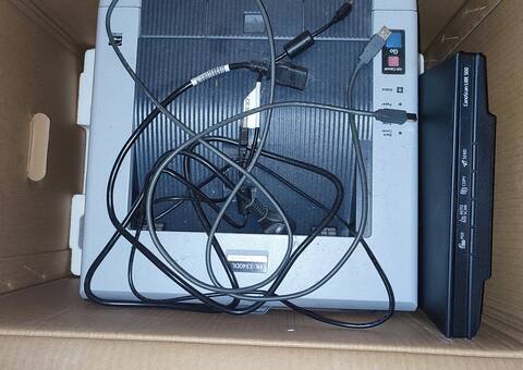 Informatique imprimante laser monochrome plus scanner
