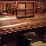 Instruments de musique piano ancien en bon état