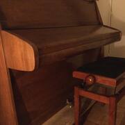 Instruments de musique joli Piano droit d’étude