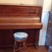 Instruments de musique piano droit