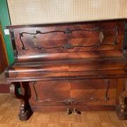 Instruments de musique magnifique piano ancien marque lévèque et Thersen.