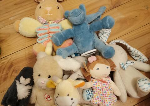 Jeux, Jouets peluches pour enfants