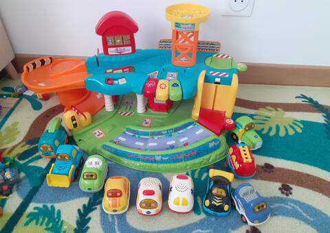 Jeux, Jouets garage tut tut bolide