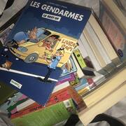 Livres-Revues plusieurs dizaines de livres en bon état