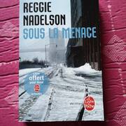 Livres-Revues livre de poche sous la menace de régie nadelson
