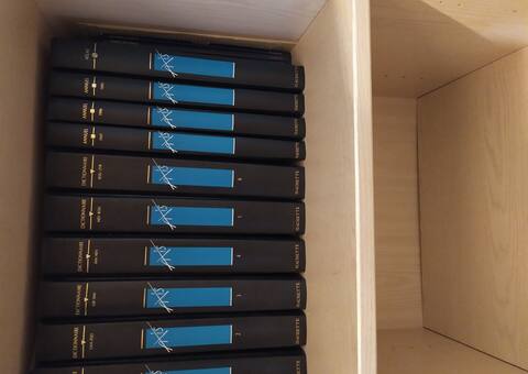 Livres-Revues encyclopedie 20 volumes