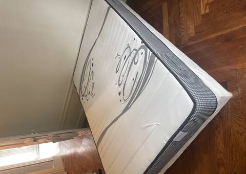 Literie matelas à mémoire de forme et sommier