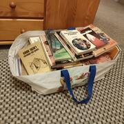 Livres-Revues offre tres nombreux livres a association ou personnes en difficultes
