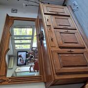 Meubles buffet bas et son miroir