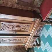 Meubles vaisselier 2 portes 2 tiroirs type renaissance espagnole bois massif