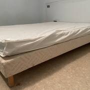 Meubles sommier plus matelas