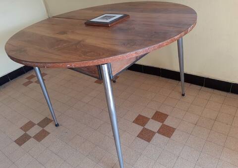 Meubles table