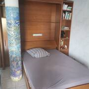 Meubles armoire et lit pont