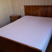 Meubles cHAMBRE COMPLETE : lit armoire, chevets matelas, bois massif