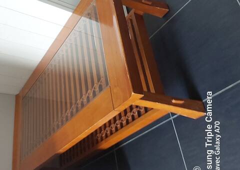 Meubles table basse trés bon état
