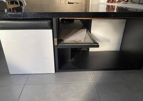 Meubles table avec rangement