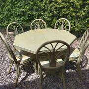 Meubles table + rallonges et 6 chaises en rothin