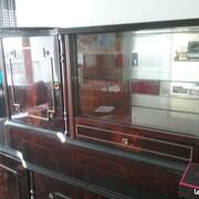 Meubles meuble en enfilade avec vitrine