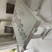 Meubles table
