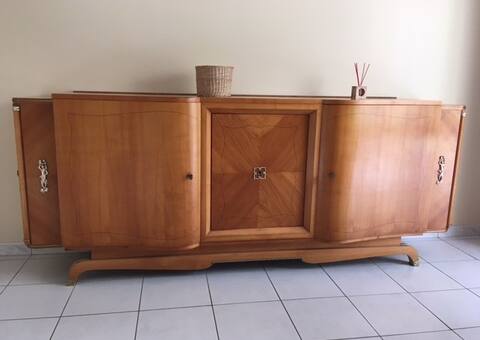Meubles joli buffet en bois massif teinte claire