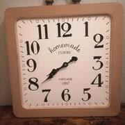 Meubles horloge style vintage