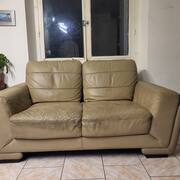 Mobilier canapé en cuir 2 places