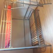 Mobilier mezzanine état neuf.