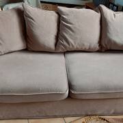 Mobilier canapé 2/3 places ( convertible) URGENT