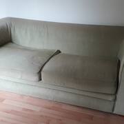 Mobilier canapé 2 places en tissus vert