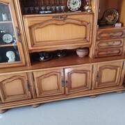 Mobilier urgent-Cause déménagement-Donne buffet bois massif-très bon état