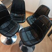 Mobilier 4 chaises