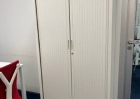 Mobilier armoires de bureau à rideaux